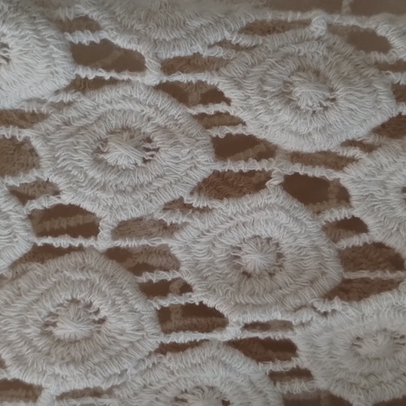 Rebellion size M crocheted cream open front cover up - Picture 3 of 7